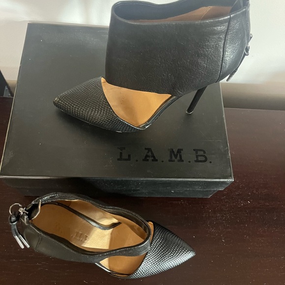 L.A.M.B. Black Stiletto Heels - Picture 2 of 4